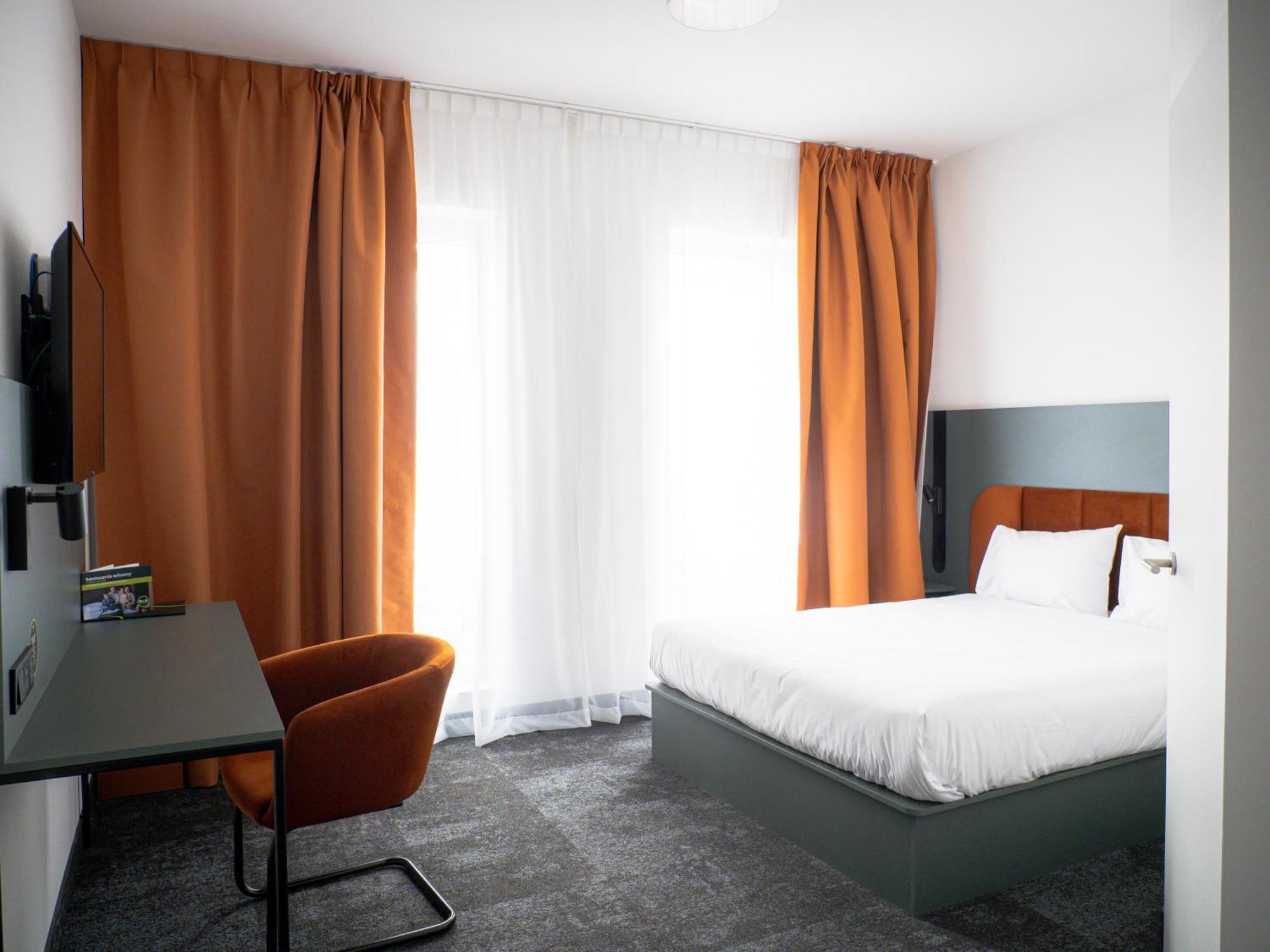 B&B Hotel Leszno Leszno  Εξωτερικό φωτογραφία